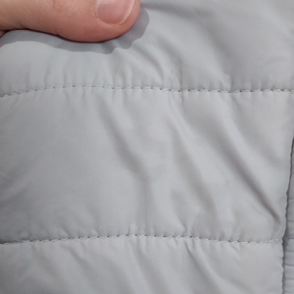 Kids Puffer Jacket - Picture 3 of 3